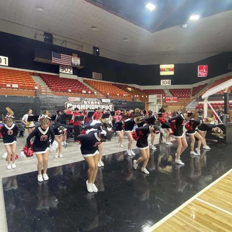 OHSActivities's tweet photo. Great BIG Shoutout to the OHS Cheer team for their outstanding energy and school spirit today at the 4A State 🏀 tournament! Way to cheer on the Cyclones Ladies👏🏻👏🏻👏🏻
#OHSCHEER📣 https://t.co/Tp4D6mJBUG