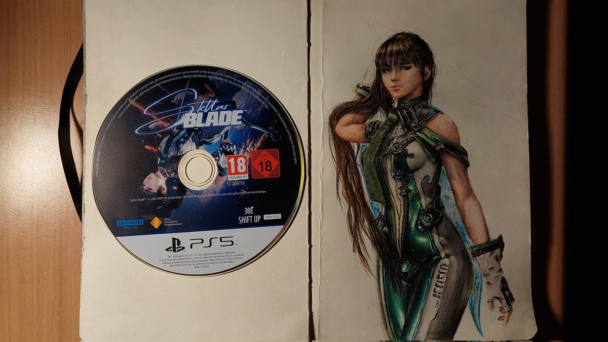 SoundofNo's tweet photo. Eve from @StellarBlade (hi guys)

Added the games(/goats) disc for scale

#StellarBlade https://t.co/My743Zeaxs