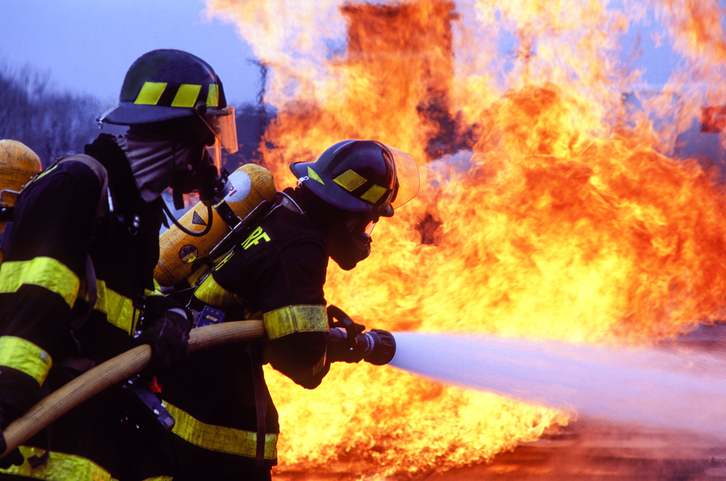 UCSF Health (@ucsfhospitals) on Twitter photo A chemical found in flame retardants & most firefighting gear may be tied to a higher risk of glioma brain tumors, a <a href="/UCSF/">UC San Francisco</a>/<a href="/YaleMed/">Yale School of Medicine</a> study finds. The results could provide key insight into public health & occupational safety changes. ucsfh.org/3DuqBSN A chemical found in flame retardants & most firefighting gear may be tied to a higher risk of glioma brain tumors, a <a href="/UCSF/">UC San Francisco</a>/<a href="/YaleMed/">Yale School of Medicine</a> study finds. The results could provide key insight into public health & occupational safety changes. ucsfh.org/3DuqBSN