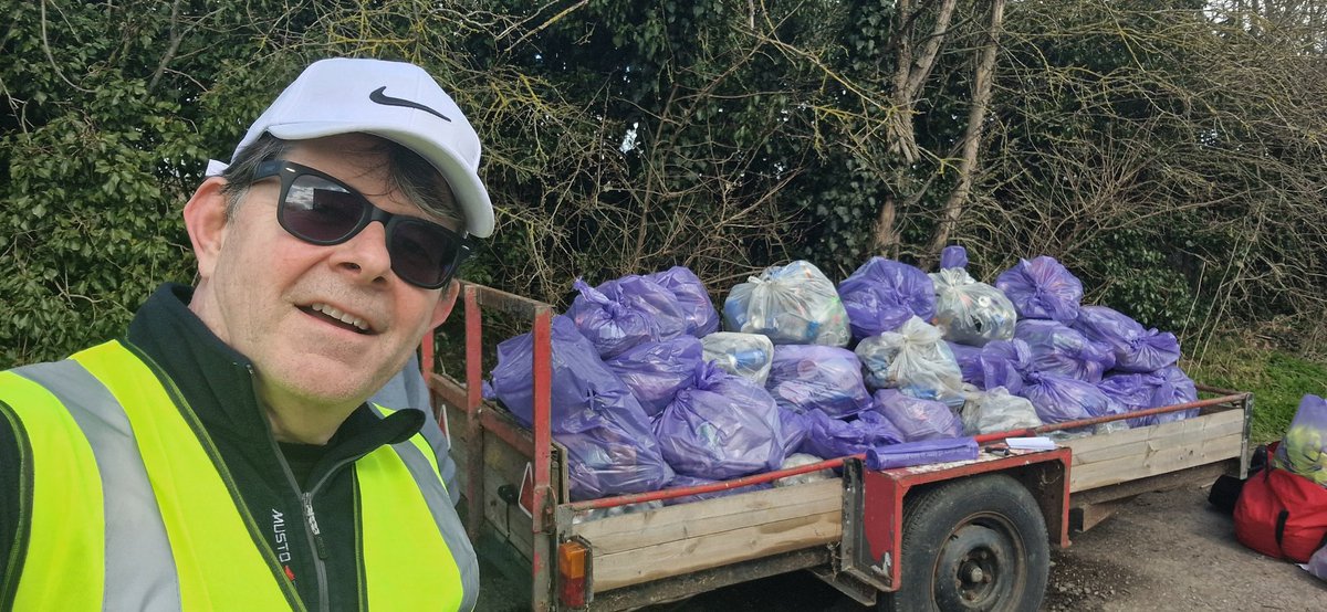Duncan Murray-Clarke (@mrduncanmc) on Twitter photo <a href="/mike56200/">Mike The Litterpicker</a> Great effort Mike. We had our village litter pick today which was nearly up to your standards๐. <a href="/TheAdPlain/">The Ad Plain ๐ฌ๐ง ๐ช๐ธ</a> <a href="/mike56200/">Mike The Litterpicker</a> Great effort Mike. We had our village litter pick today which was nearly up to your standards๐. <a href="/TheAdPlain/">The Ad Plain ๐ฌ๐ง ๐ช๐ธ</a>