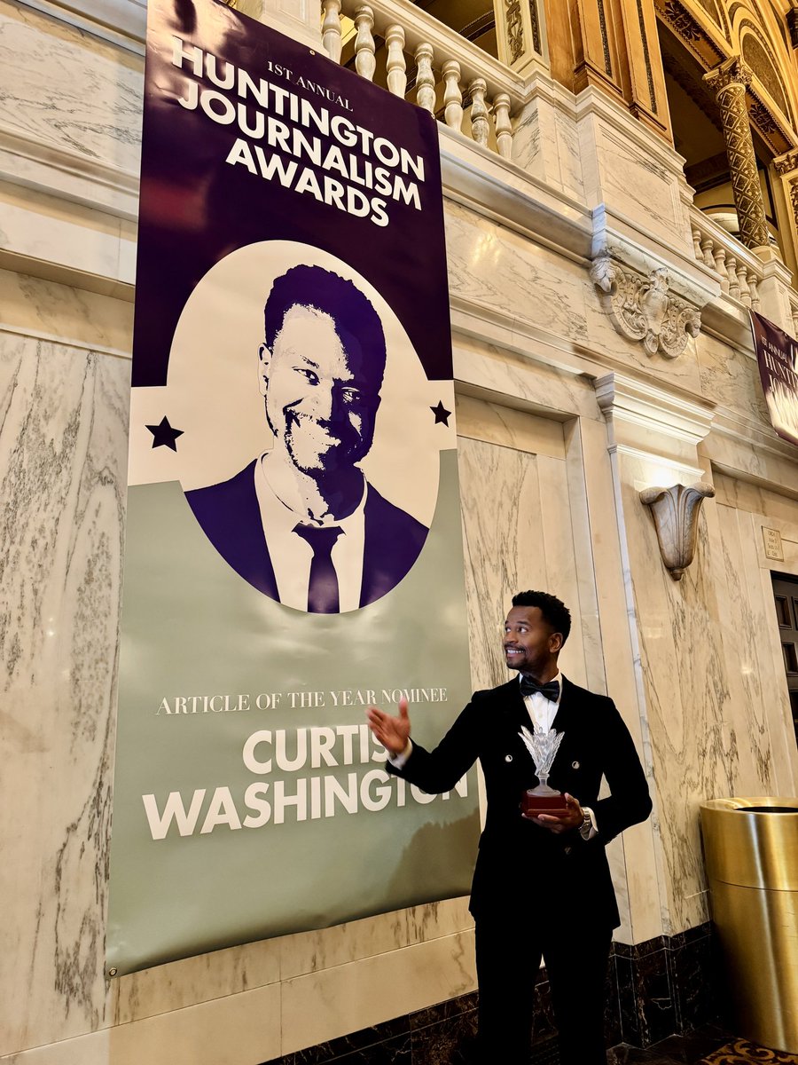 JWalkerScene's tweet image. Annnd that’s a wrap on OFF THE RECORD! Had such a blast playing and working with this incredible cast and crew. Excited for you all to see it! #BTS #OffTheRecord 🎬🎙️