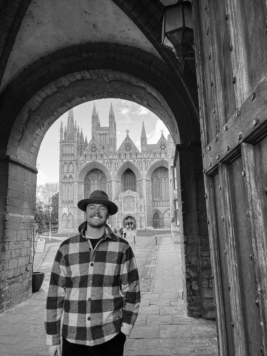CMarshallBishop's tweet photo. | Peterborough Cathedral | 

At the still point of the turning world. Neither flesh nor fleshless; neither from nor towards; at the still point, there the dance is. - T. S. ELIOT https://t.co/81DtTOhdzQ
