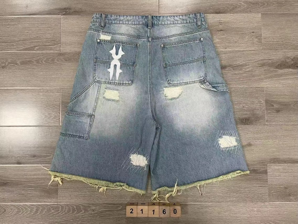 S/S 25 LXCNCLO

Repaired double knee denim long shorts