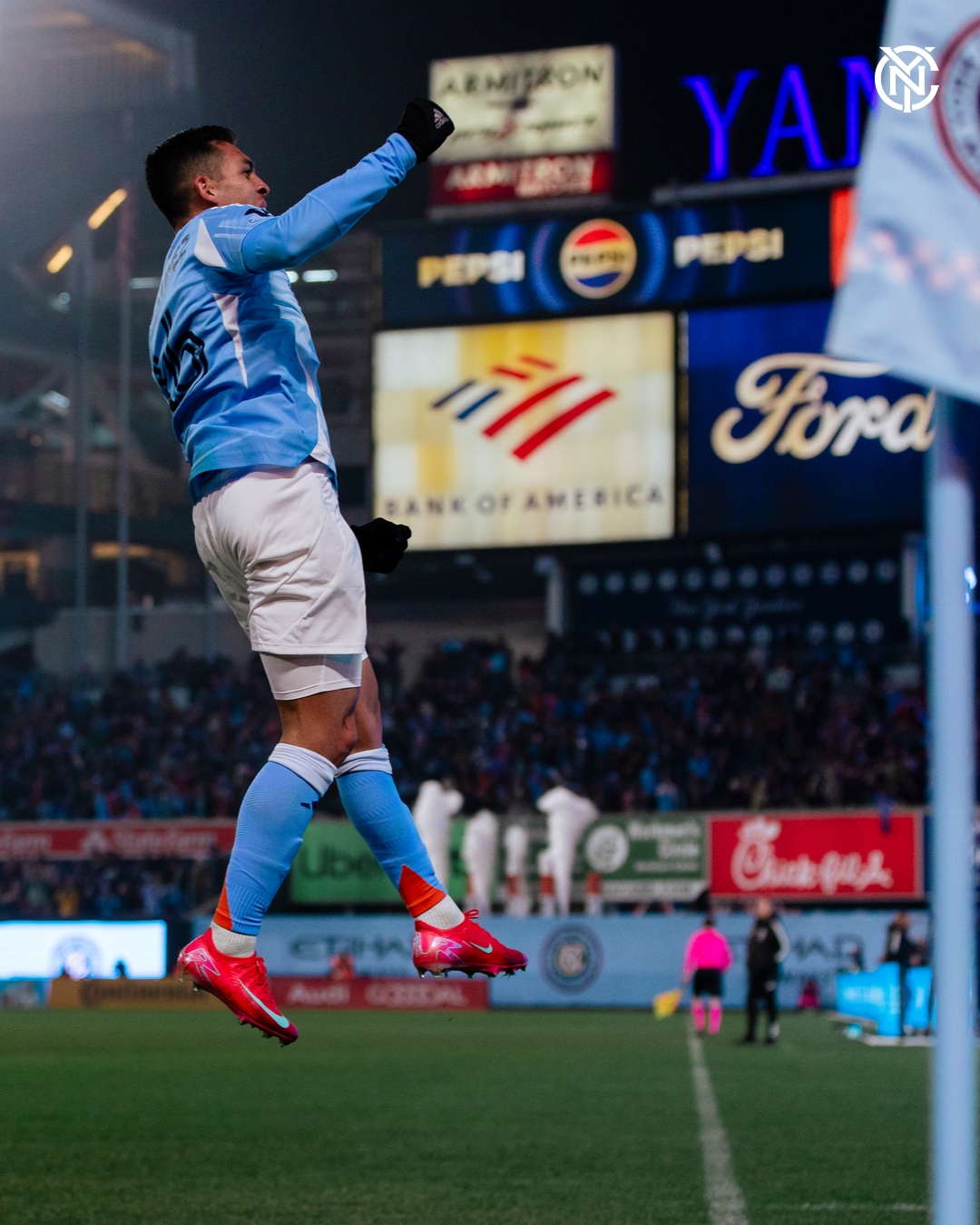 Alonso celebrating after his goal. 