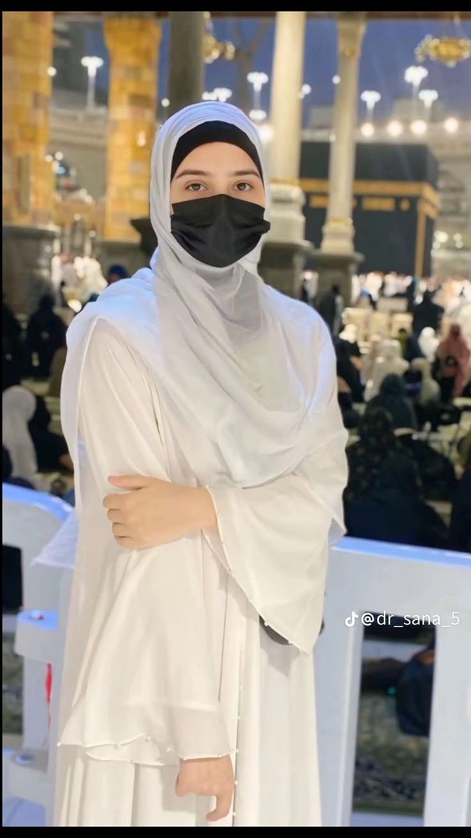 Good morning x family 😘🌻 
خاتم النبیین محمد صلی اللّٰہ علیہ وسلم 🥀❣️ درود و سلام 🥀 
یا اللّٰہ پاک سب مسلمان بھائیوں اور بہنوں کو رمضان المبارک میں عمرہ کی توفیق عطا فرمائیں ۔۔۔ آمین 🥀💕