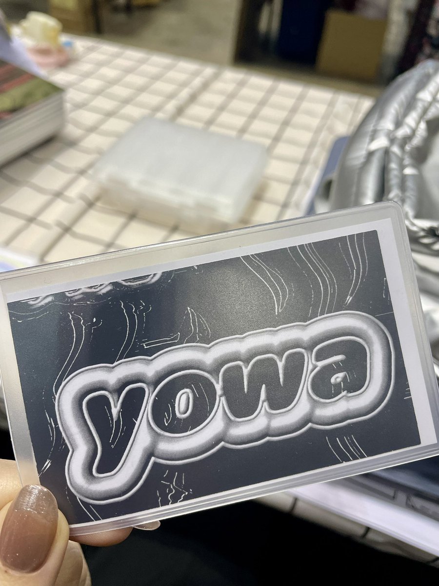 おはようございます〜
この名札つけてます。よろしくお願いします