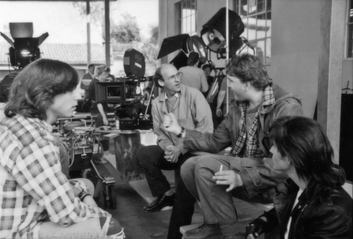 TrappedInThe80s's tweet photo. #BTS for River's Edge (1987)
I'm finally watching this today, mostly for Keanu Reeves haha
#riversedge #keanureevee #crispenglover #80s #1980s https://t.co/owG62UPi06