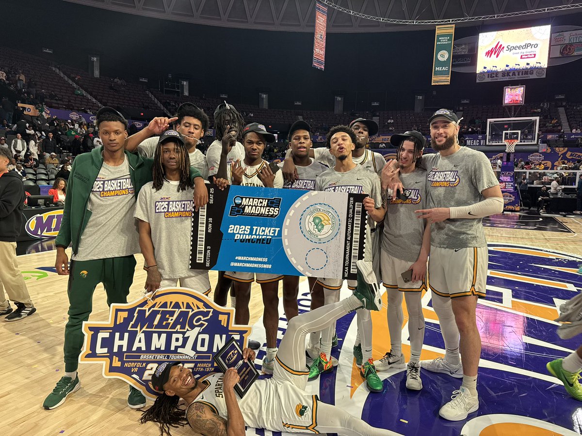 we goin dancing babyyyy #ringus 🕺🏿💍