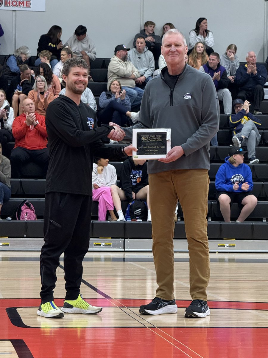 Congratulations to Dan Karsjens, AGWSR, assistant Coach of the Year!