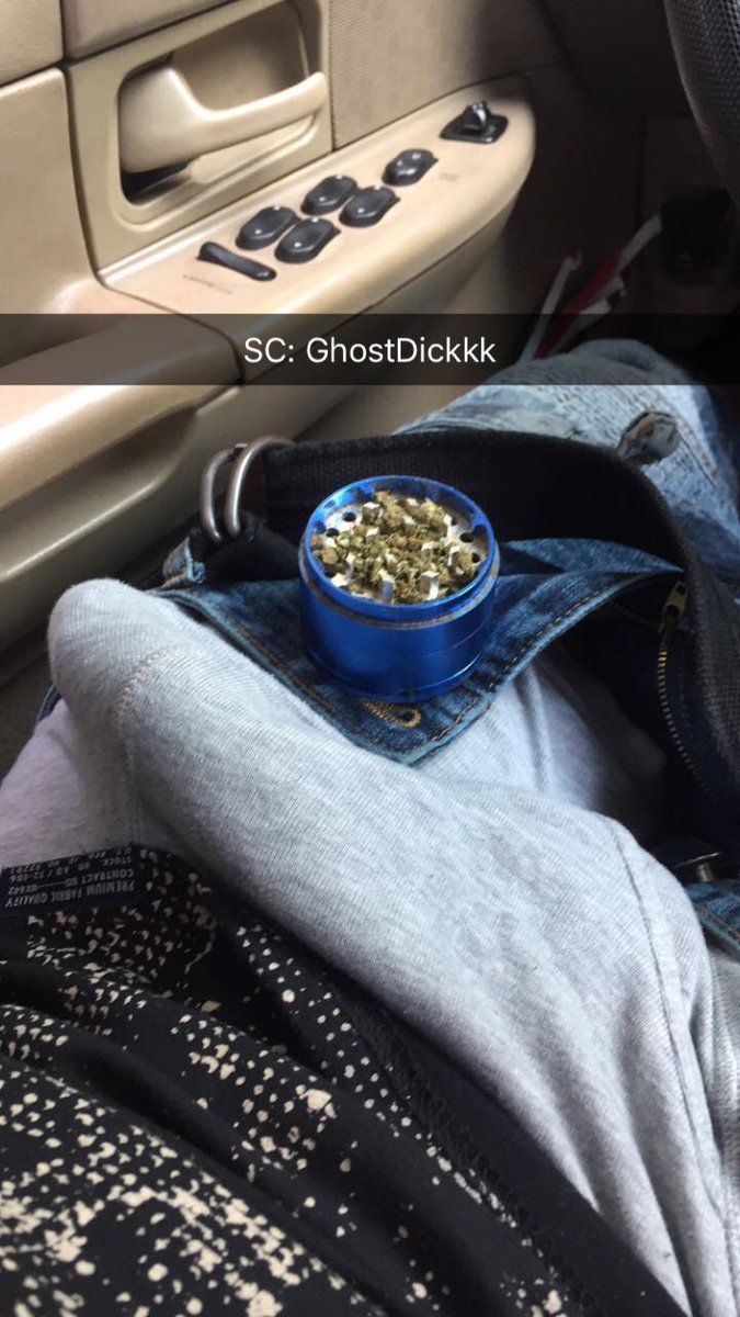 prettydik's tweet photo. @nocontextgayy https://t.co/TdBeBkldlC