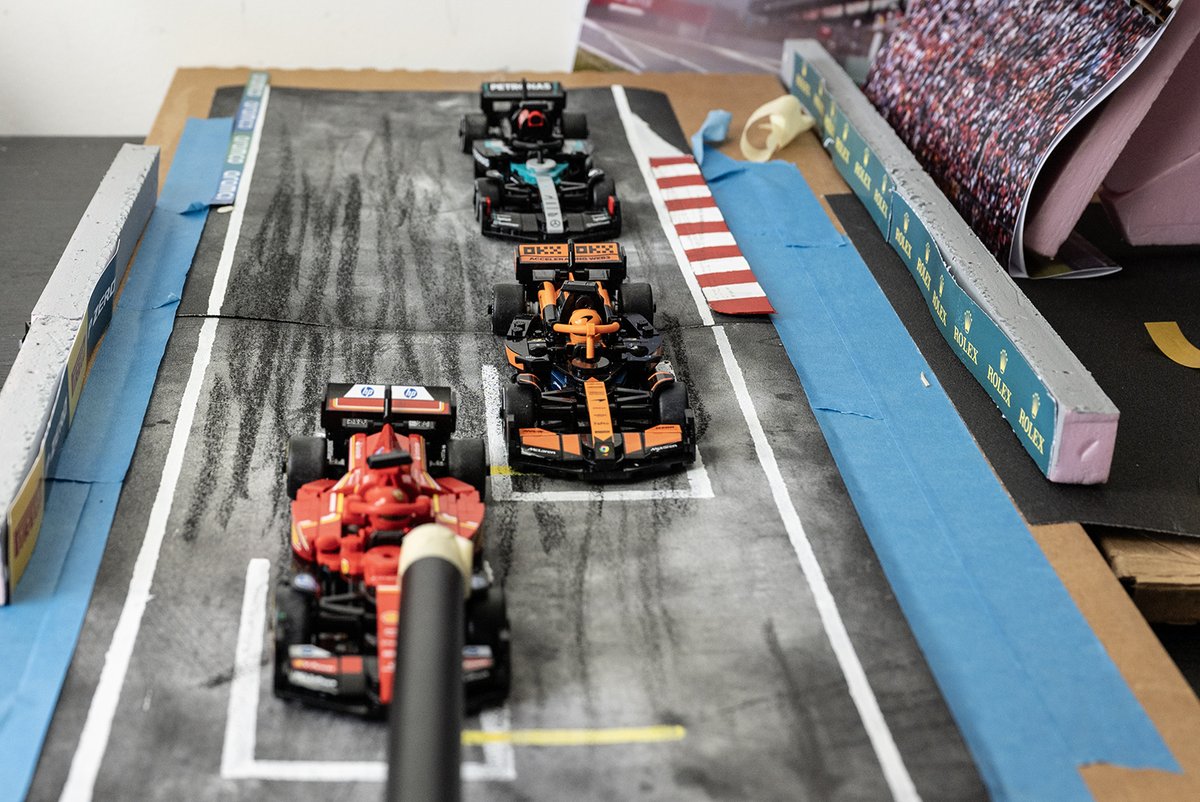 FigsFanPhotos's tweet photo. I have made miniature @F1  photography with @LEGO_Group Speed Champions cars! No AI, this is real photo! Watch te behind the scenes image below!
Who will win @ScuderiaFerrari or @McLarenF1  ?😄

#lego #legophoto #toyphotography #Formula1 #F1 #Ferrari #scuderiaferrarihp https://t.co/A2Abiv0zq3