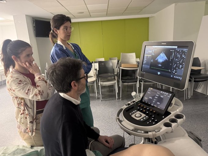 Servicio de Anestesiología y Reanimación - CHUAC tweet media