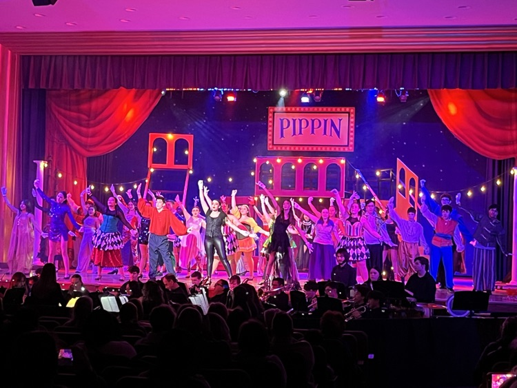 East Meadow Schools tweet media