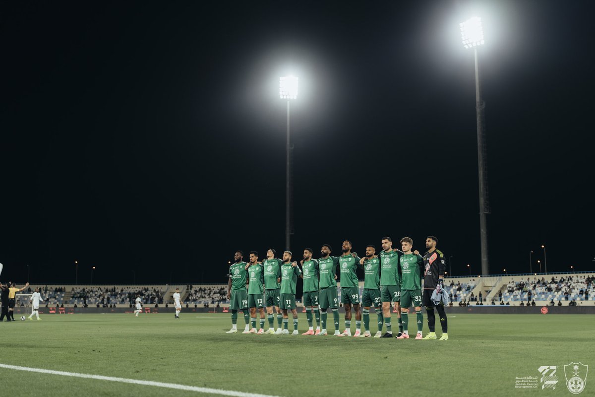 خسارة مؤلمة قبل التوقف، ثلاثة نقاط من أسهل ما يكون ضاعت بسهولة في واحدة من أغرب مباريات الفريق هذا الموسم. 

غابت الروح منذ البداية، تخاذل غير مبرر من البعض حيث لم يقدم الفريق أي شيء يُذكر طوال اللقاء.

هاردلك لعشاق فقط، خسارة مخيّبة قبل التوقف ..