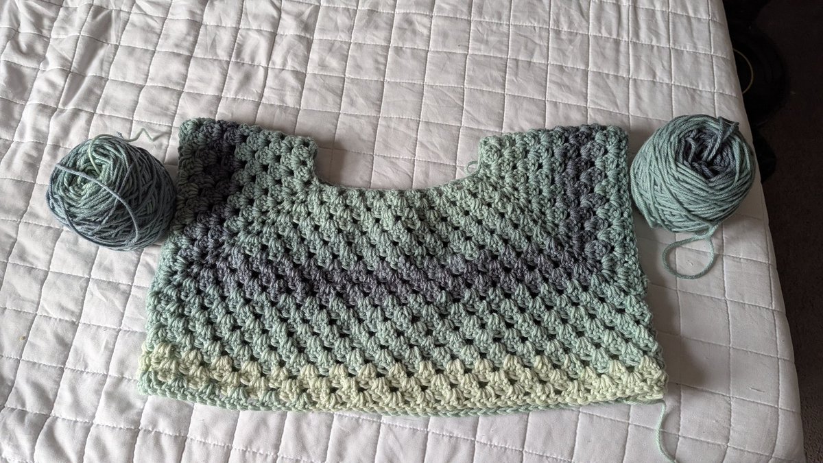 PercyEverett_'s tweet photo. How it's going so far :>
#crochet https://t.co/a52voCTuc4