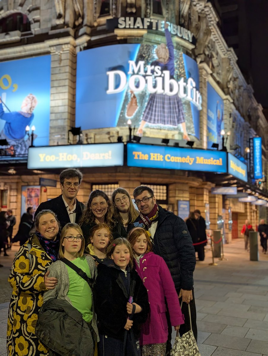 Chris Thomas tweet media