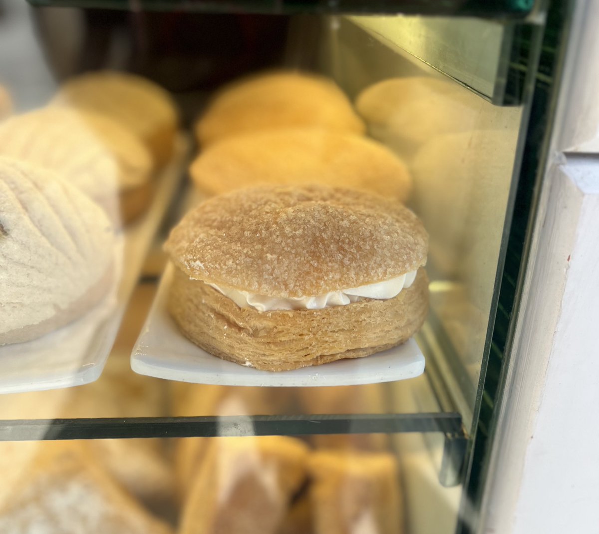 Te amo milhoja de <a href="/BanBanSV/">Pastelería Ban Ban</a> 
Me alegras el día ❤️‍🩹