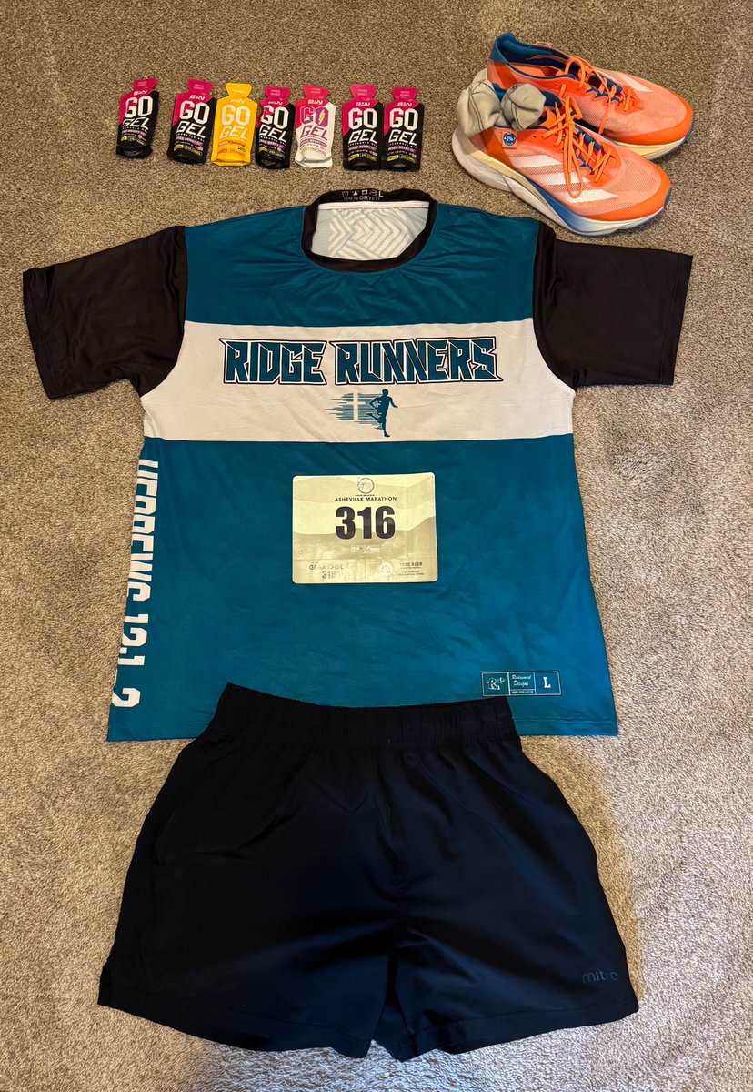 JoshCummins116's tweet photo. Marathon #2 in the books. 35 min PR, I’ll take it on a hilly course! #runavl https://t.co/tIFdKHJLuc