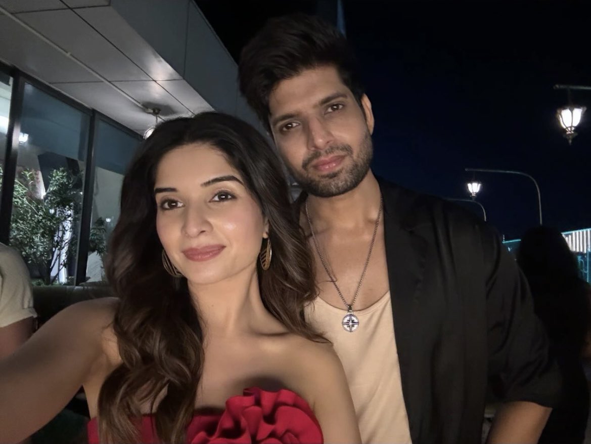sharmabhavika98's tweet photo. Hey #saraj Fam❤️ https://t.co/FQhgZsZVMr