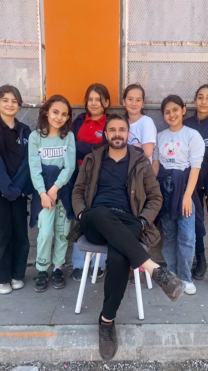 Yaren leylek geldi biz hala montlayız 😂