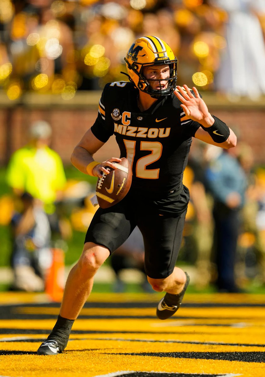 Blessed to receive an offer from Mizzou #MIZ <a href="/jteigland/">John Teigland</a> <a href="/Steve_Warren96/">Steven J Warren</a> <a href="/Warren_Academy/">Warren Academy</a> <a href="/Coach_Limongi/">Coach Limongi</a>