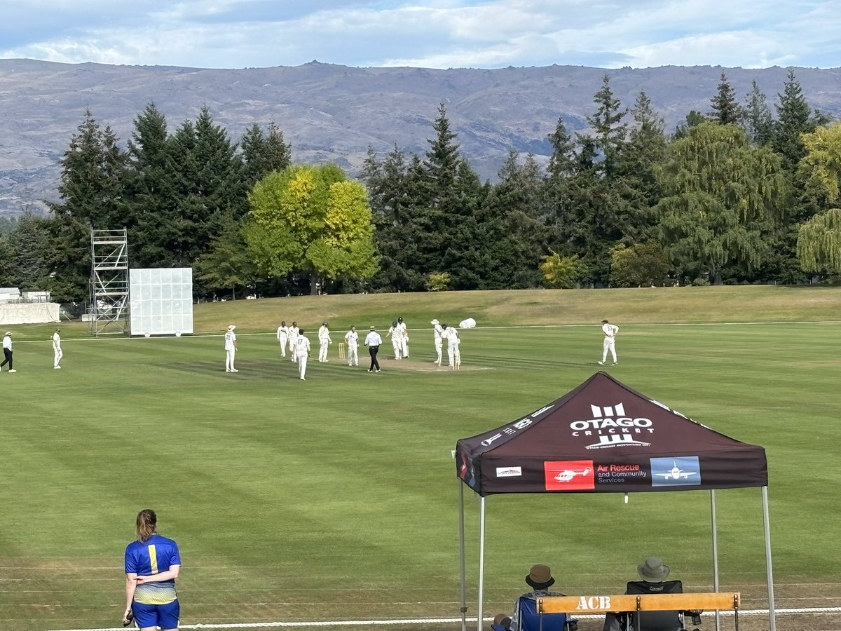 InLoveWithAView's tweet photo. G’day from Molyneux Park, Alexandra, the #HomeOfWorldCricket 

Otago v Central Districts - Day 4 

#Play #Sidahn 
#LifesARoadtrip https://t.co/ATDRWHYd6h