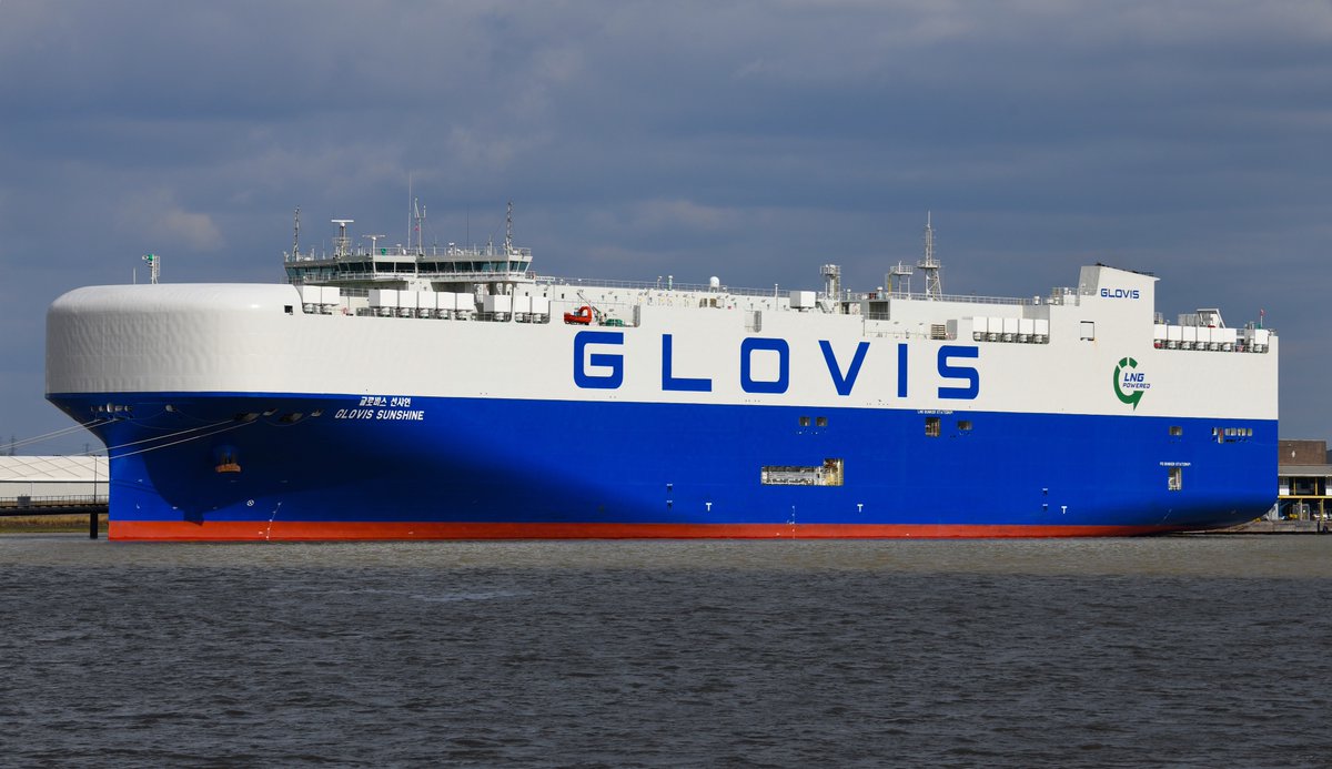 FraserG32883664's tweet image. Glovis Sunshine built 2024, makes her first port call to Tilbury. #Glovis #GlovisSunshine #LNGPowered #LNG #CarCarrier #CarCarriers #Hybrid #VehicleCarrier #VehicleCarriers #Shipspotting #Ships #Schiffe #Shipping #ShipsInPics #Ship #WorkingRiver #Ships #CarCarrier #Tilbury #Essex
