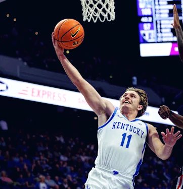 BigBlueBud's tweet photo. Per a source, Travis Perry sustained an injury to his shooting hand last night and could potentially miss early rounds of the NCAA tournament… https://t.co/JDWd8nfzog