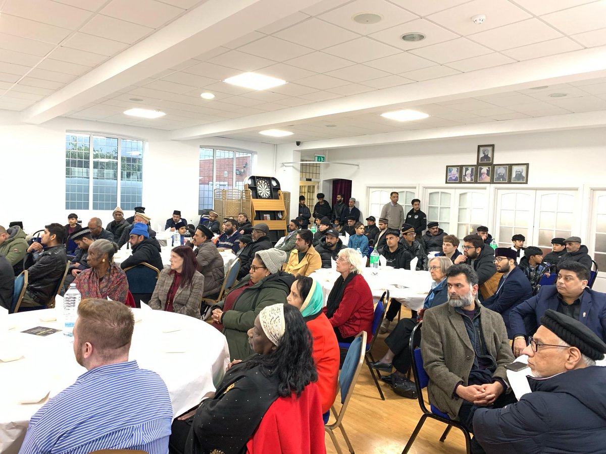 An Iftar event was held <a href="/BaitulGhafoor/">Baitul Ghafoor Mosque</a>, a beautiful evening that brought people together in unity during Ramadan🌙

We were blessed to host 77 external guests, including the MP, Mayor of Dudley, police representative, church leaders, neighbours and guests