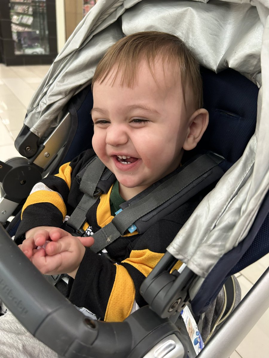 DadMike101823 tweet media