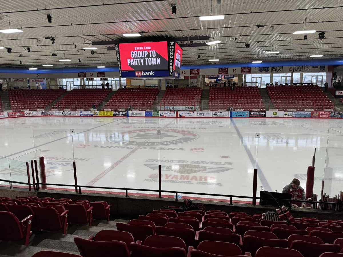 Saints vs Black Hawks

Final trip to Waterloo this season. Dubuque has a seven-game point streak and a six-point lead in the Eastern Conference. It is Game 54.

On Eagle 102.3 and FloHockey at 5:45.

#Fighting15 #HalosHigh