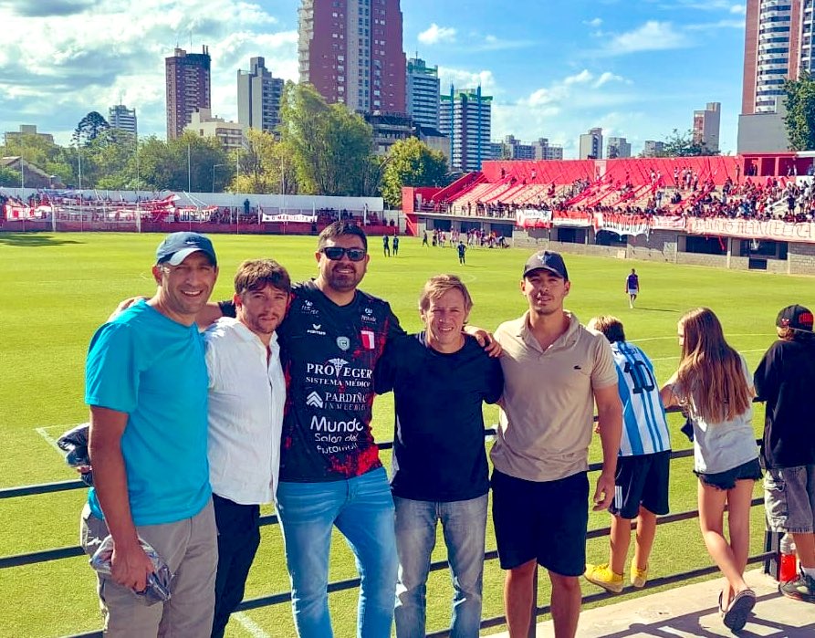 REMosman's tweet image. Jornada de cancha . Otra gran victoria de Juventud Unida.

@jaimemendezh @DariovecchioM