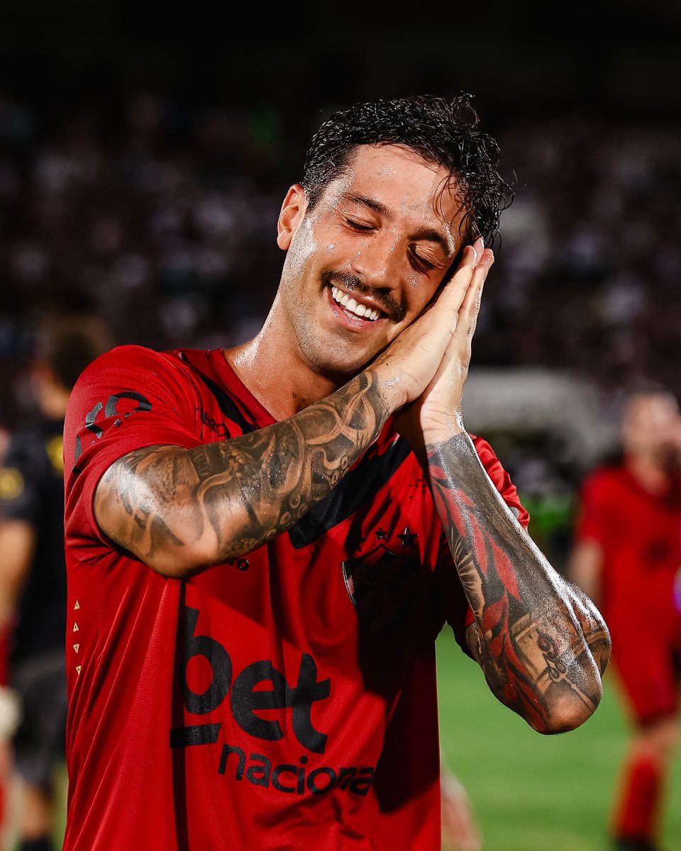 sportrecife's tweet image. E o cara vai endoidar é? 🇺🇾💤