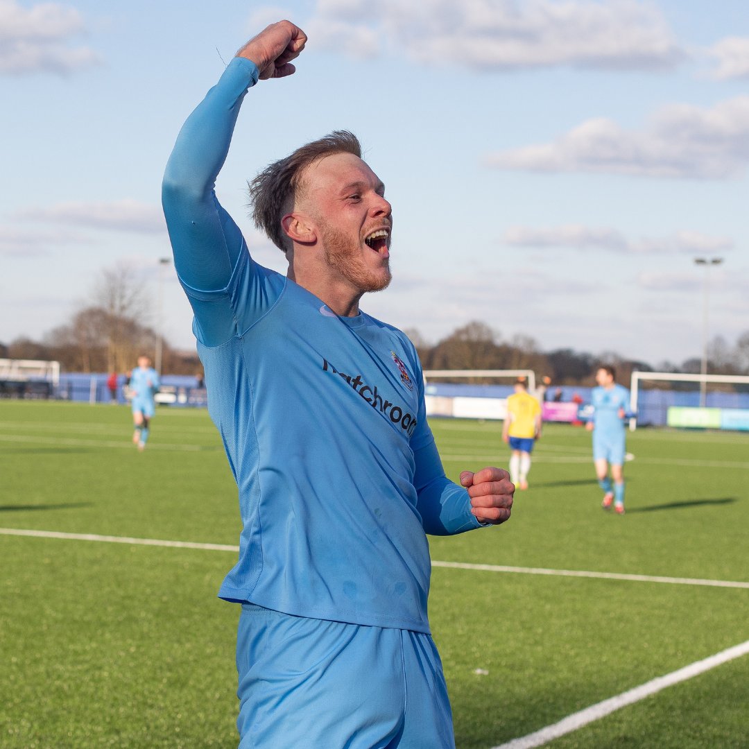 ⚽️⚽️ First goals in #Blues colours for <a href="/georgesmith10_/">George Smith</a>!

#ArdensFide | #OneBrentwoodTown 🩵🧡