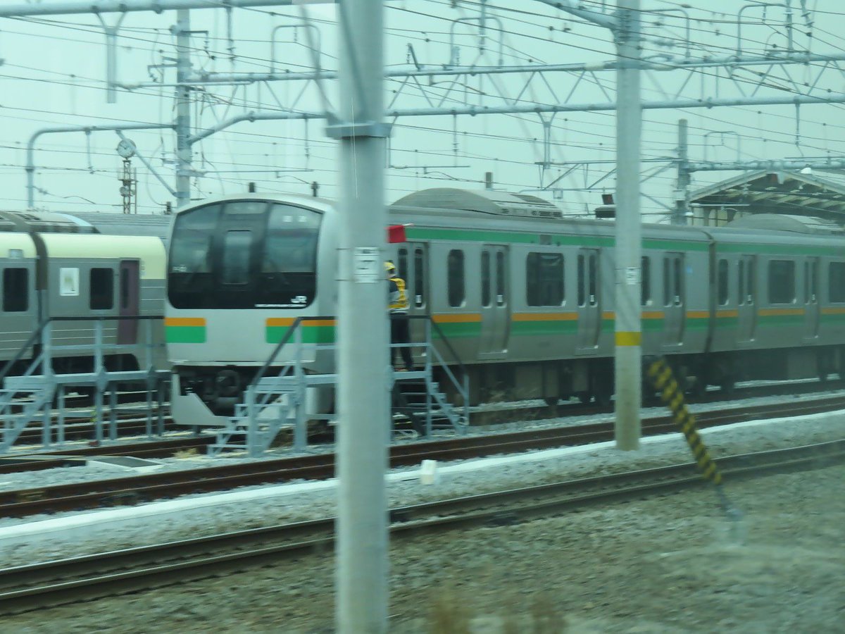 shibu_Train_BUS's tweet photo. 2日遅れですが上野東京ラインの運転開始から10年が過ぎました。
E231系ヤマ車が11年ぶりに東海道線での運用が復活したほかE231系とE233系の共通運用化されたのもこの時から。
その一方で引き換えに東海道線で運用についていたE217系はこの時に撤退しました。
#上野東京ライン開業10周年 https://t.co/5bbCqJXXZY