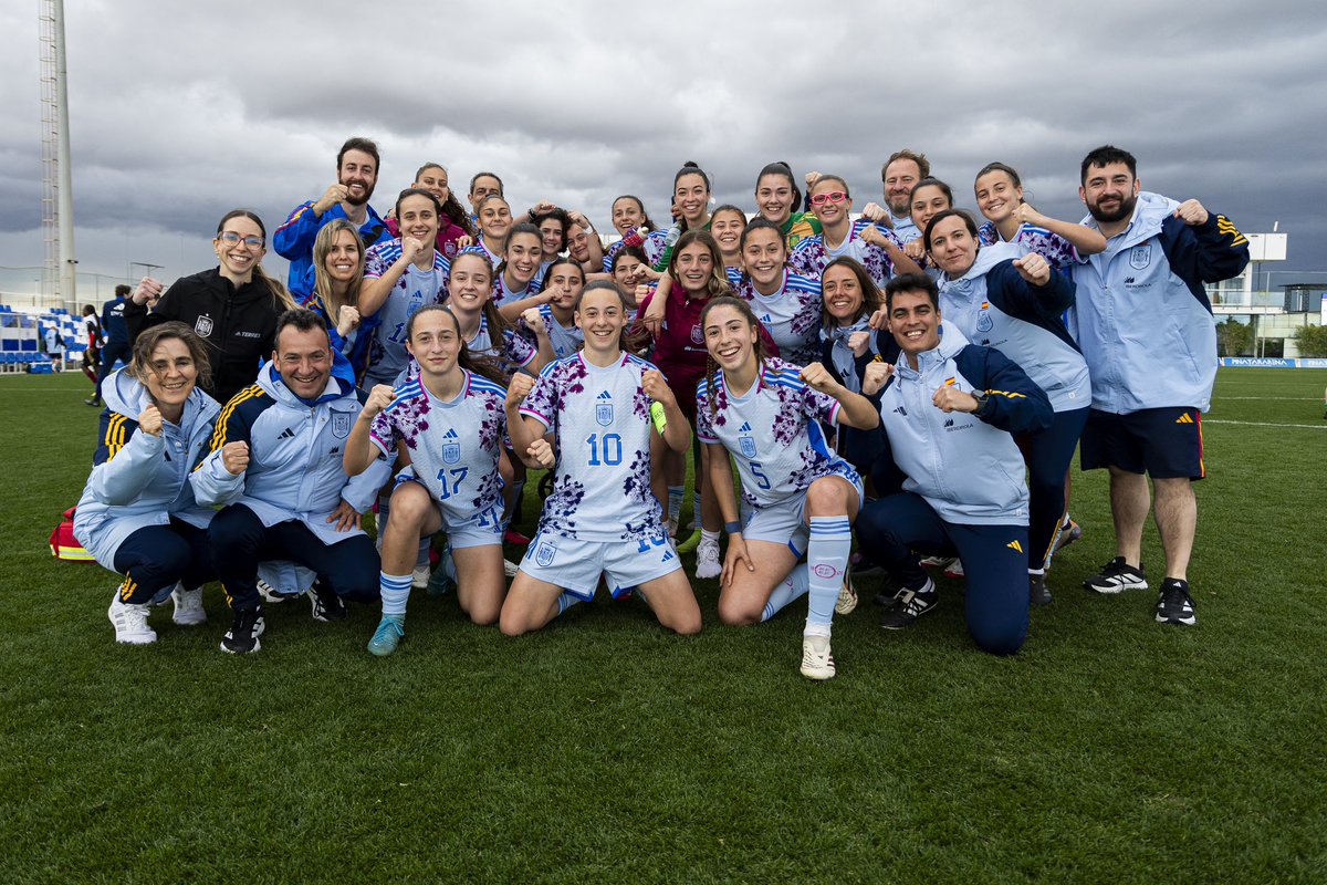 Gracias a las jugadoras y al gran staff técnico, podremos disfrutar un año más de una fase final de europeo sub 17 , en esta ocasión en Islas Feroe , gracias a tod@s 🇪🇸⚽️🇪🇸