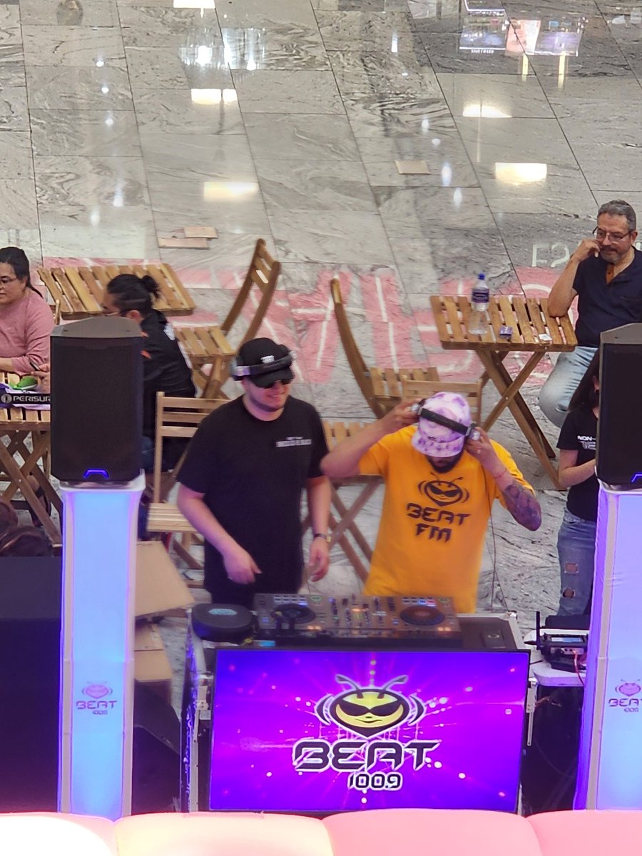 J.Angel Pérez Pintor tweet media