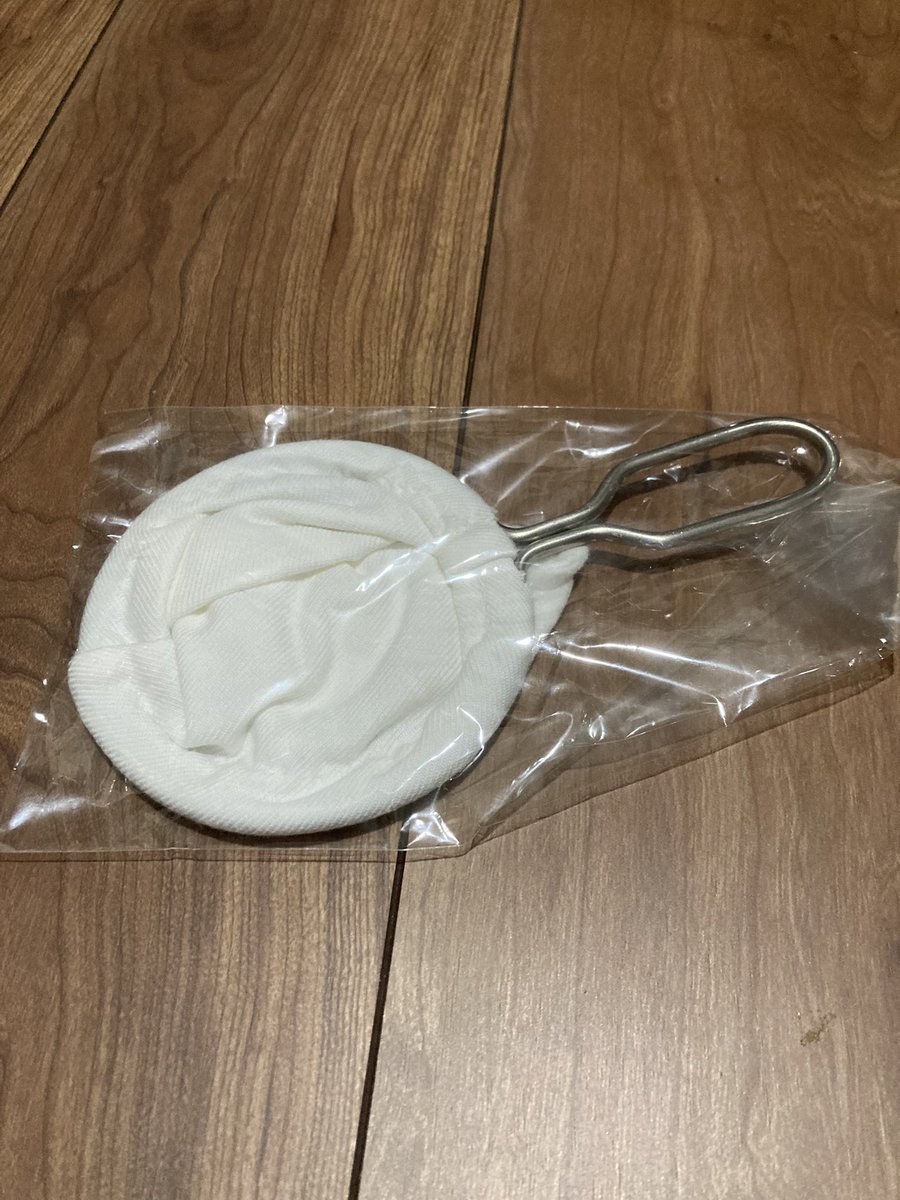 jingo_ro's tweet photo. 23 仙台にある珈琲店。他で見ないネル枠だけど手に馴染みやすい。ネルは先を尖らせた形状でアプローチは違えど美美系ネルと同じ解釈をしている。 https://t.co/6mlhOh5Vjl