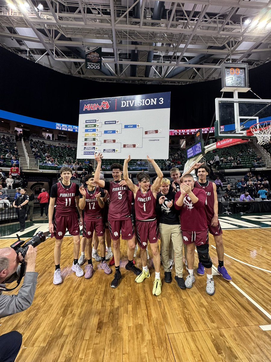 🏀 D3 BOYS BASKETBALL FINAL SCORE: 
Riverview Gabriel Richard - 79
ATAP - 63
#basketball #finals #champion #congrats #MHSAA
<a href="/grpioneers/">GR Pioneers</a>