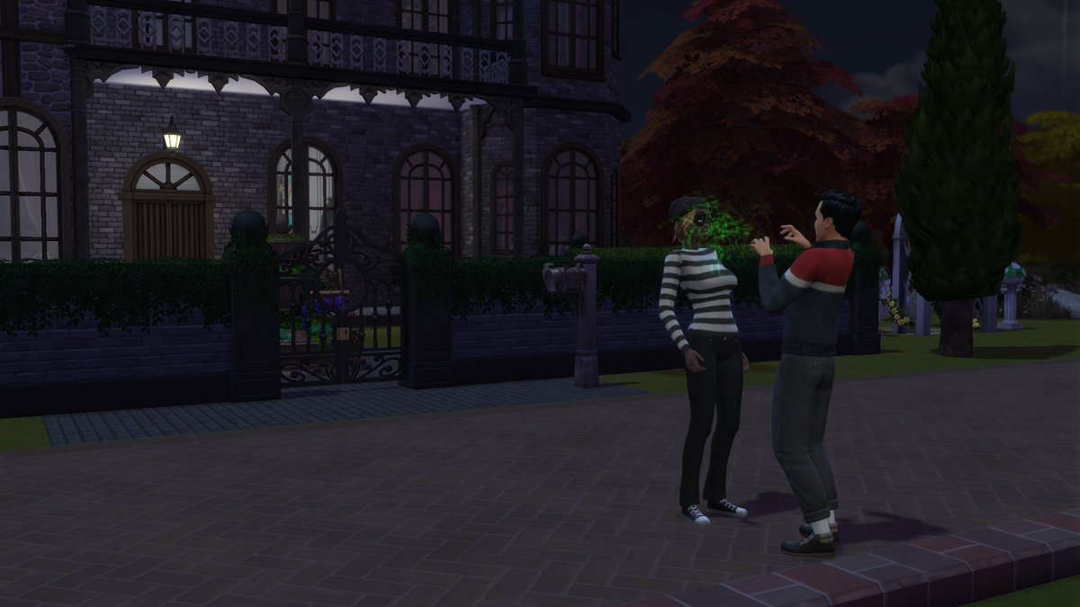 Mathoo_S's tweet image. J'ai eu mon premier cambrioleur en jeu, pas de bol elle est tombée sur le descendant Owlblood vampire 😅Et Jade, l'héritière de la génération 8 est devenue ado. Elle est mignonne je trouve 😊

#Sims4