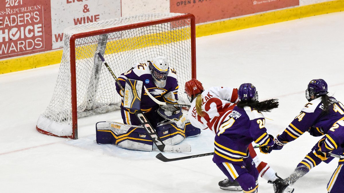 Sevcikova’s 40-Save Shutout and Goleniak’s Power Play Tally Send Soaring Eagles to NCAA Quarterfinals

📰: tinyurl.com/2ctv252b