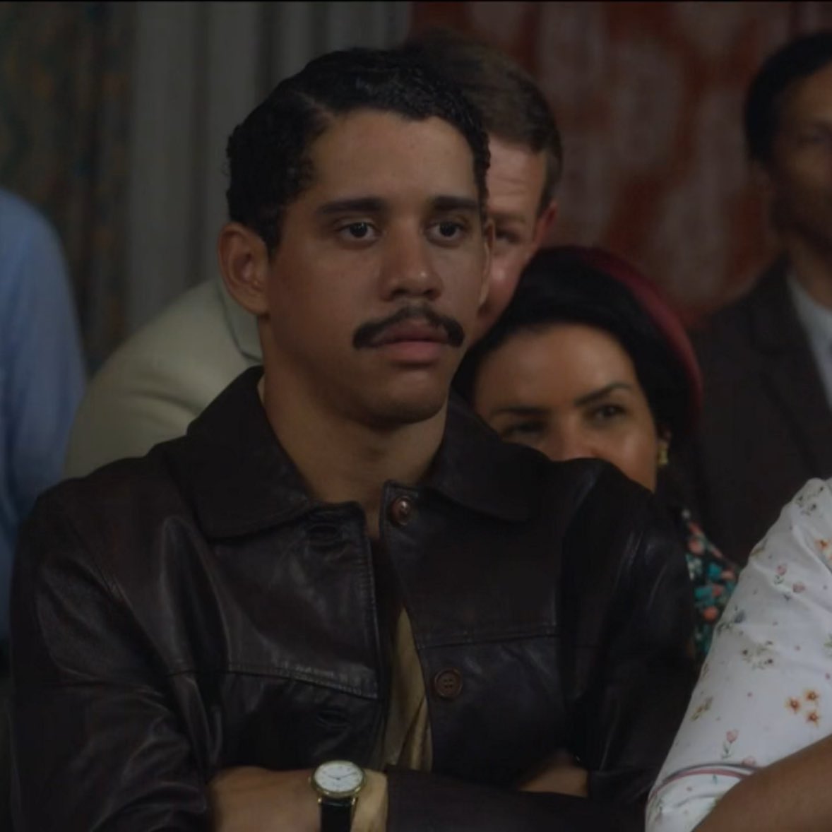 falsabrilhante's tweet image. the other                                         the other
man                                                      woman

#garotadomomento