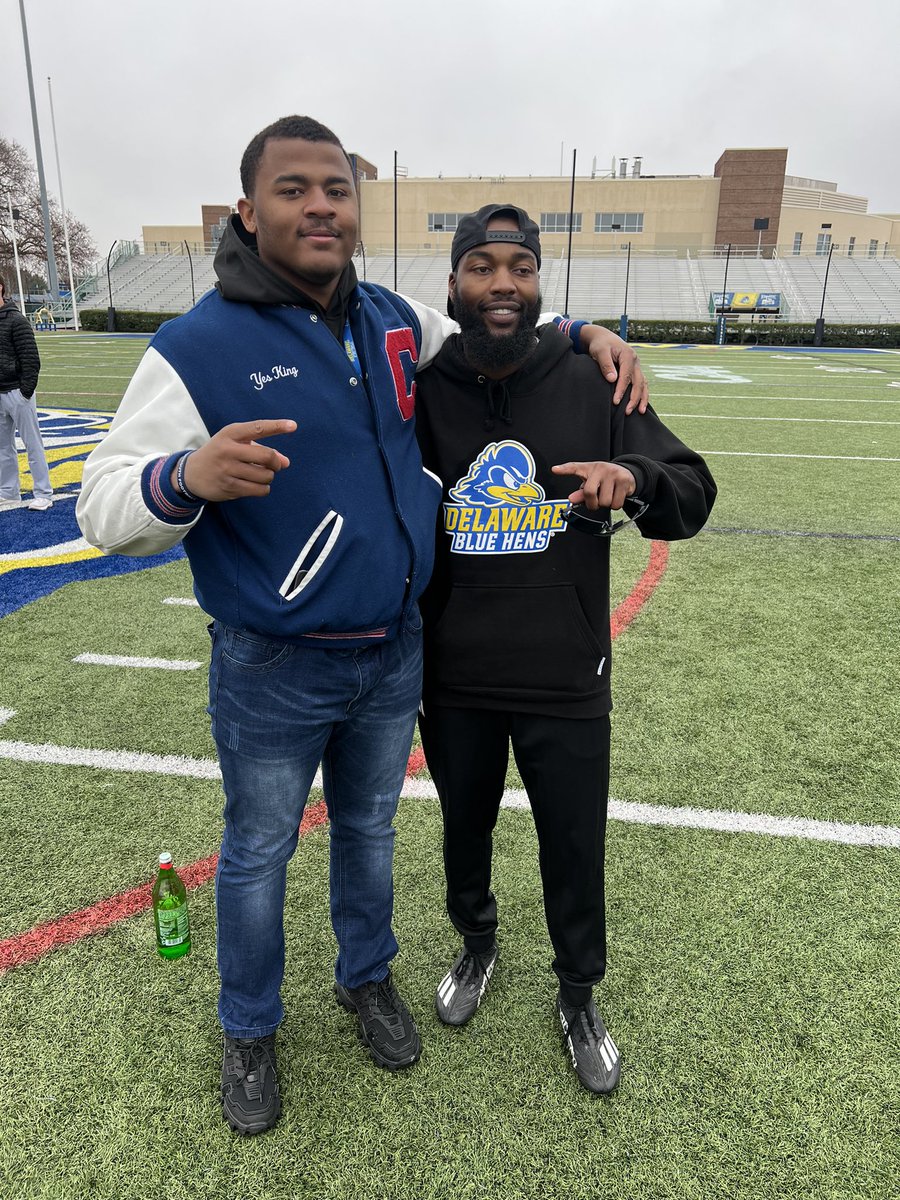 KINGMICAHMERCE1's tweet photo. Thank you @CoachHawk_k9 for having me up today on a jr day visit can’t wait to be back in the 302 @ryancarty10 @Delaware_FB @_nickhunterr12 @BenRubenstein_ @bconnolly2486 @Coachbake96 @PRZCaleb @RivalsRichie @On3Recruits  @Rocco_DiMeco https://t.co/qG8Ov4g8mV