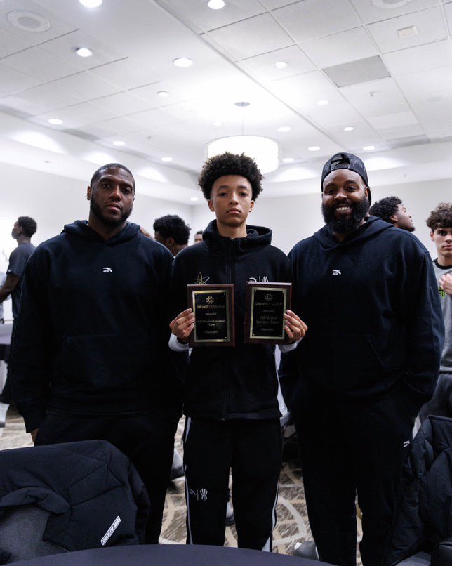 Frank Robinson tweet media