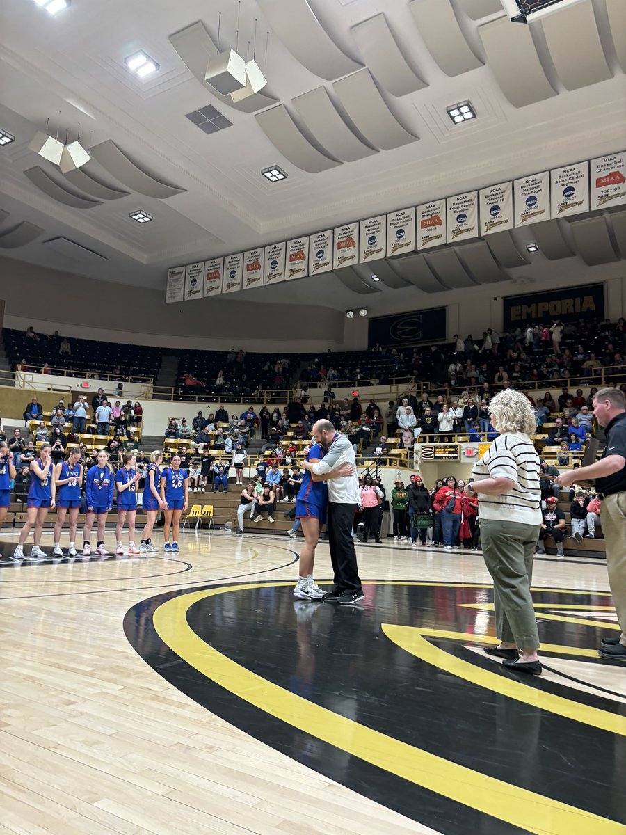 Caroline Soro (@caroline_soro) on Twitter photo What a season for Seaman. Your 5A girls runner up! A lot to be proud of, <a href="/ladyvike_bball/">Seaman Lady Vikings Bball</a>!
24-1 on the year, the only loss coming in today’s state championship. 28 pts for Anna Becker, 18 for Maddie Gragg What a season for Seaman. Your 5A girls runner up! A lot to be proud of, <a href="/ladyvike_bball/">Seaman Lady Vikings Bball</a>!
24-1 on the year, the only loss coming in today’s state championship. 28 pts for Anna Becker, 18 for Maddie Gragg