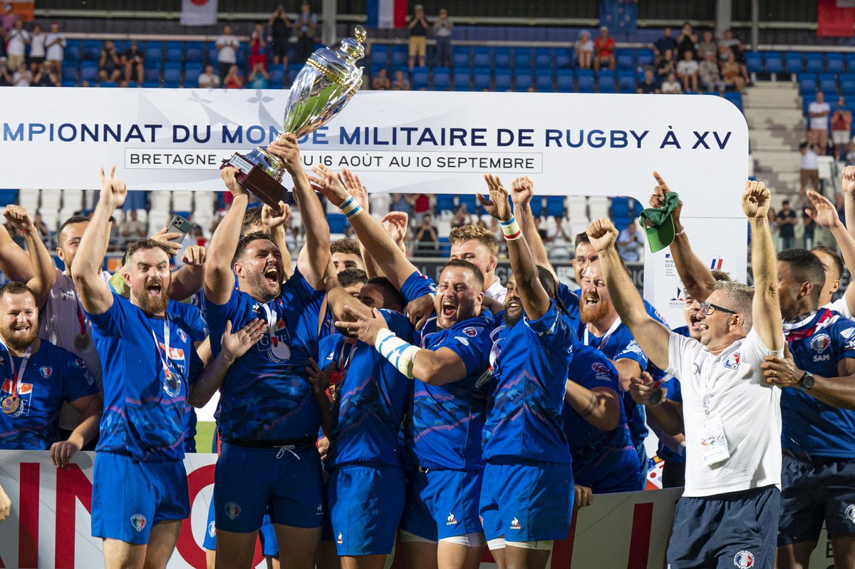 armeeszoneouest's tweet photo. La zone de défense et de sécurité Ouest, organisatrice  du championnat du monde militaire de rugby (CMMR) en 2023, félicite le XV de France pour sa victoire au Tournoi des 6 nations 2025 !
Photo : CMMR 2023
#engagement #cohésionnationale
@EtatMajorFR @CEMA_FR https://t.co/ZPQ81qBlk4