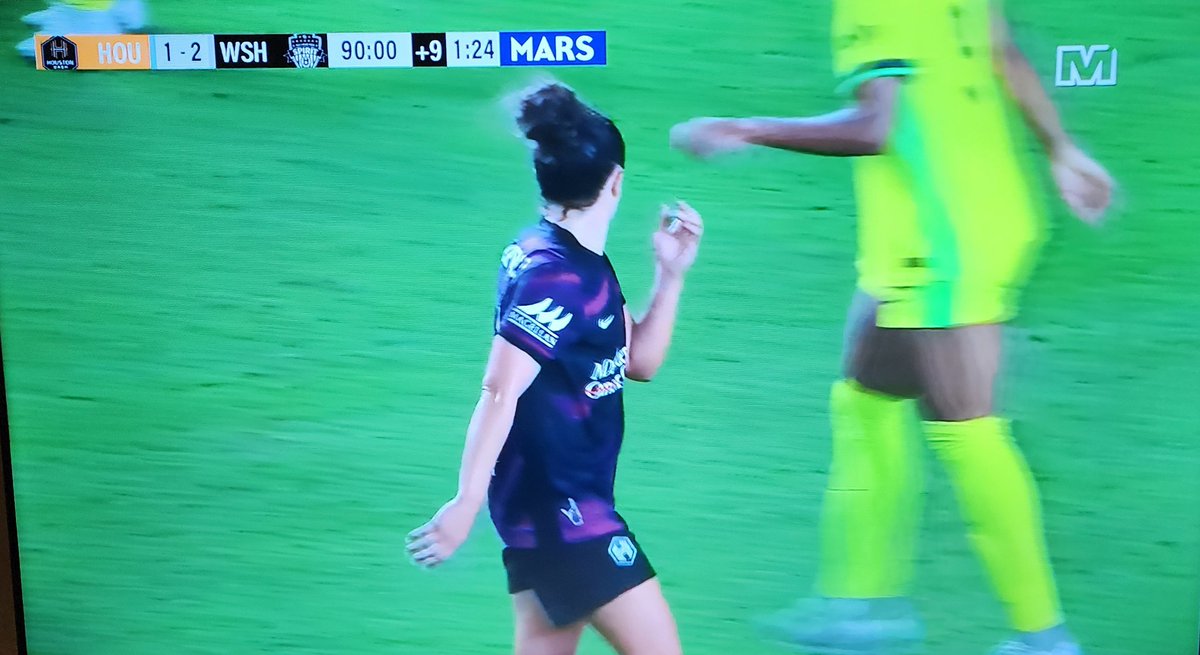 Art of Scorebug (@artofscorebug) on Twitter photo Last night's <a href="/WashSpirit/">Washington Spirit</a> 2025 <a href="/NWSL/">National Women’s Soccer League</a> season opener. The Spirit have debuted these new yellow home kits. <a href="/MonSportsNet/">Monumental Sports Network</a> is DC's RSL, for all intents and purposes...and yet as the local broadcaster they could not get this right. Disappointing. #VamosSpirits #ThatsTheSpirit Last night's <a href="/WashSpirit/">Washington Spirit</a> 2025 <a href="/NWSL/">National Women’s Soccer League</a> season opener. The Spirit have debuted these new yellow home kits. <a href="/MonSportsNet/">Monumental Sports Network</a> is DC's RSL, for all intents and purposes...and yet as the local broadcaster they could not get this right. Disappointing. #VamosSpirits #ThatsTheSpirit