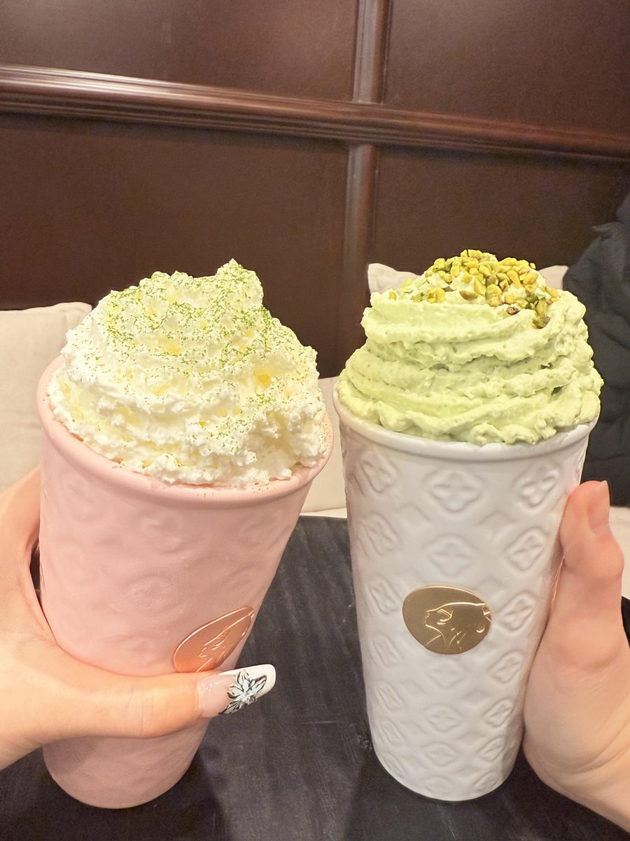 danzaking20's tweet photo. Chill vibes and creamy delights—scoop up some joy! 🍨💖 https://t.co/n0wx87GdxK