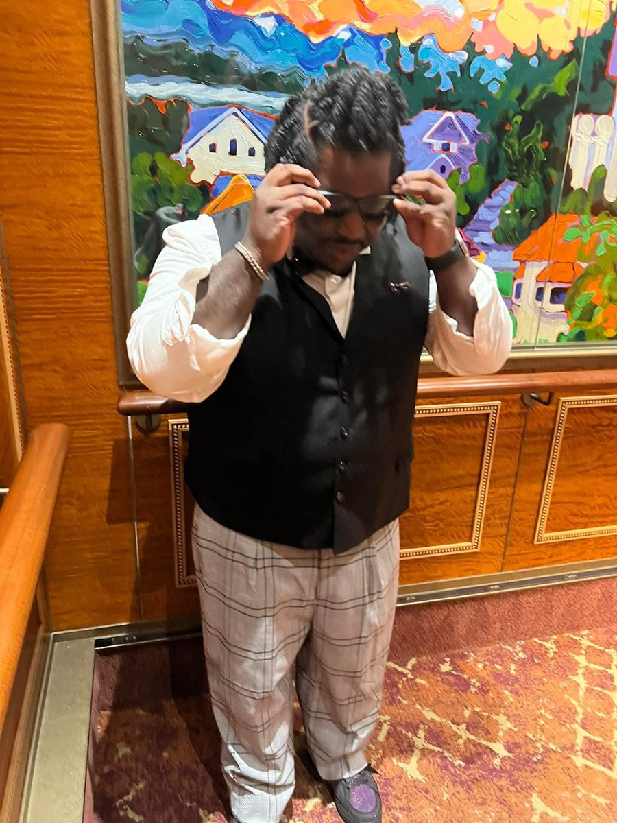 410_ByRoN's tweet image. I Survived the Storms to See the Sunrise again🏁 Blessed to be living! #Chapter26 🌟🙏🏾🥳