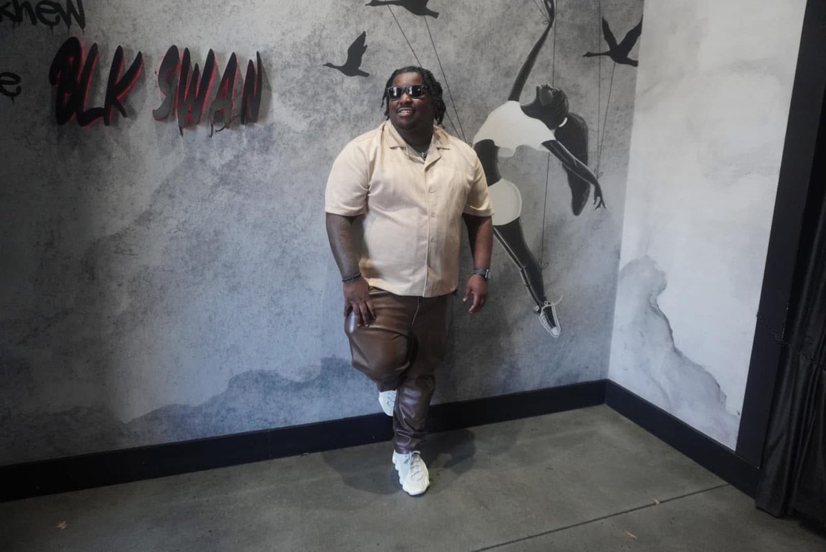 410_ByRoN's tweet image. I Survived the Storms to See the Sunrise again🏁 Blessed to be living! #Chapter26 🌟🙏🏾🥳